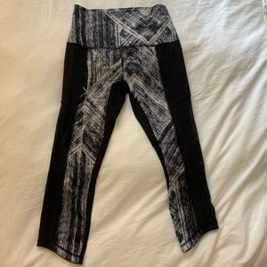 Lululemon Cropped Print Legging